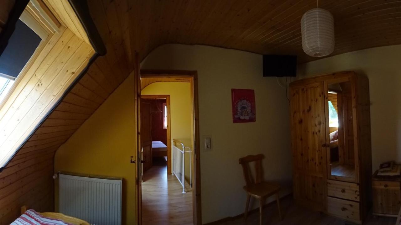 Ferienhaus Im Urigen Garten Bzw Eulenhaus Zingst Buitenkant foto